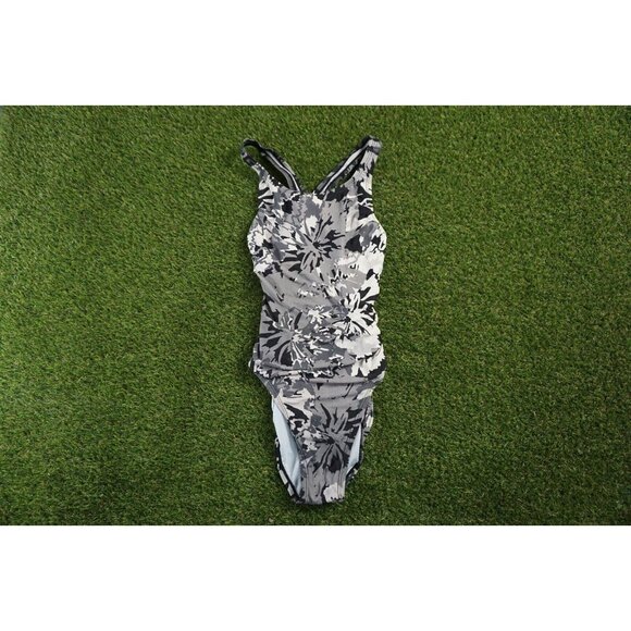 Nike Swimsuit Womens View dimensions One Piece‎ ProLT Relay Back Activewear - Picture 1 of 15